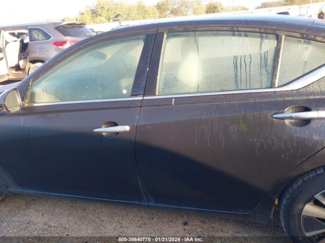 1N4BL4EVXMN312806 Nissan Altima Sl Fwd
