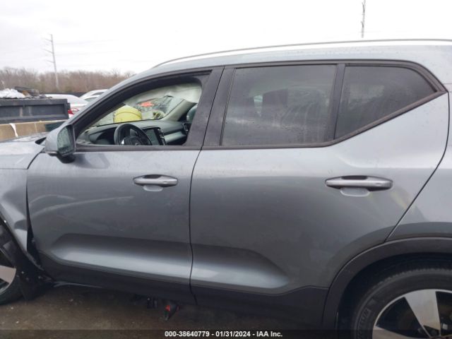 YV4162UK6K2049721 Volvo Xc40 T5 Momentum