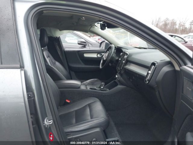 YV4162UK6K2049721 Volvo Xc40 T5 Momentum