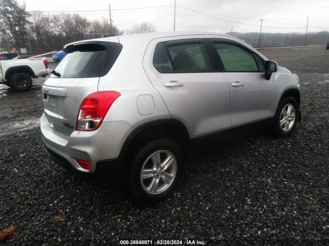 Chevrolet TRAX LS 2017 KL7CJNSB7HB055841 Image 4