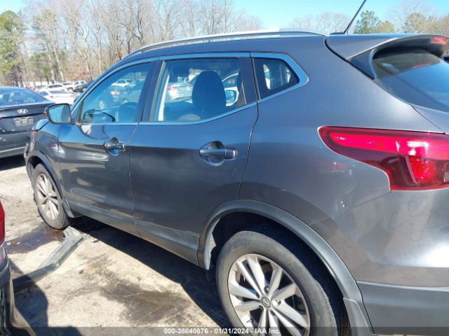 JN1BJ1CP3KW526145 Nissan Rogue Sport Sv