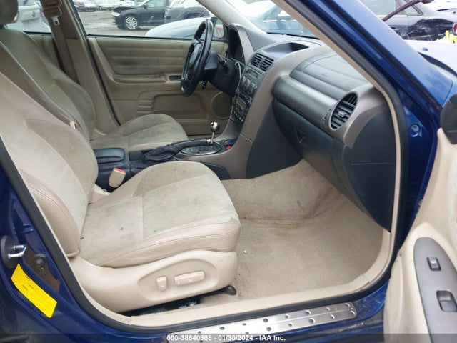 2001 LEXUS IS 300 BASE (A5) VIN: JTHBD182110020119