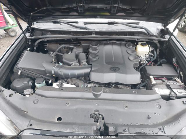 2014 TOYOTA 4RUNNER JTEBU5JR0E5172347 Photo 9
