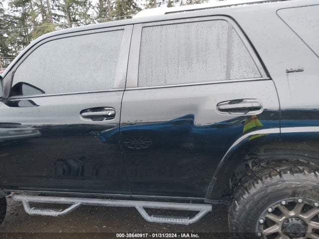 Toyota 4RUNNER SR5 2014 JTEBU5JR0E5172347 Image 14