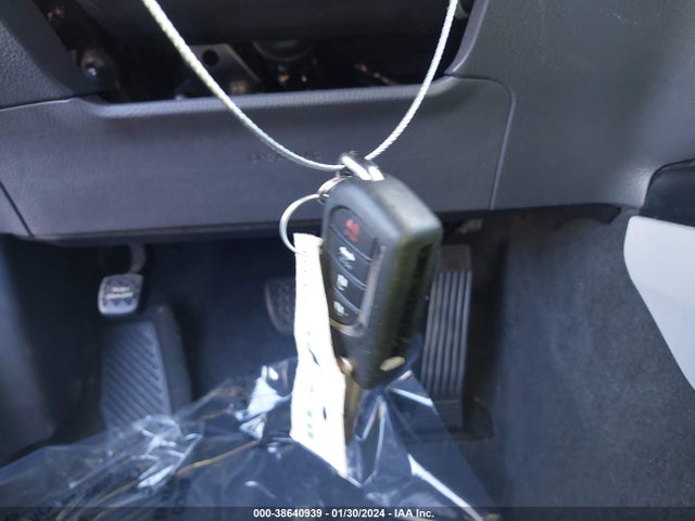 Toyota CAMRY LE 2020 4T1C11AK3LU997634 Image 11