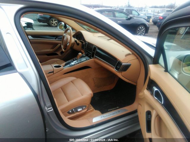 2012 PORSCHE PANAMERA WP0AA2A79CL071435 Photo 4