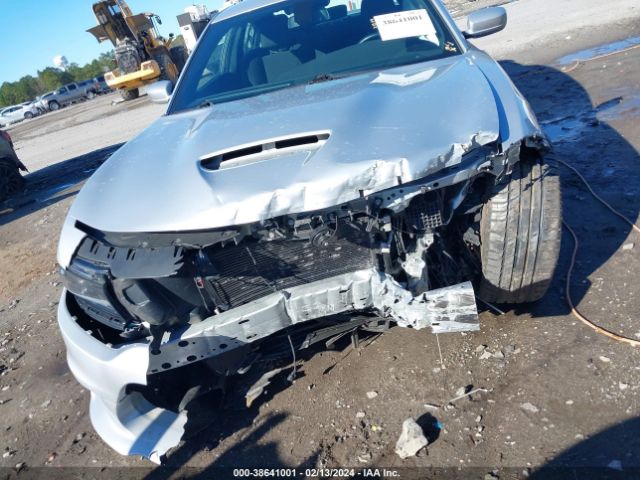 2C3CDXHG4NH173068 Dodge Charger Gt Rwd