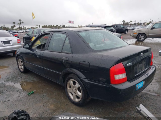 1999 MAZDA PROTEGE ES VIN: JM1BJ2215X0195322