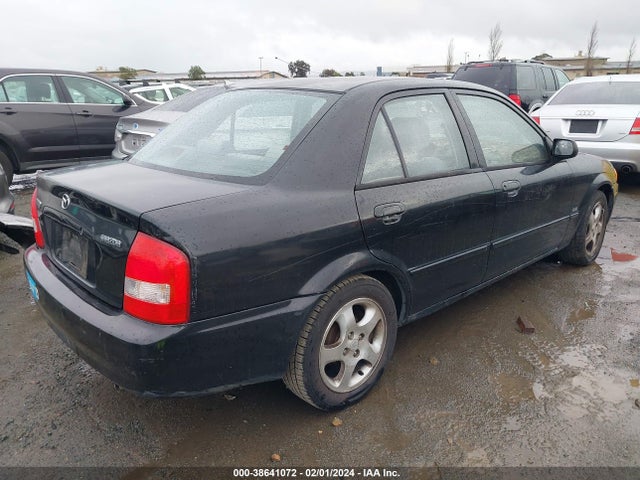 1999 MAZDA PROTEGE ES VIN: JM1BJ2215X0195322