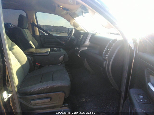 RAM 1500 Tradesman  4x4 5'7 Box 2019 1C6SRFGTXKN528739 Image 5