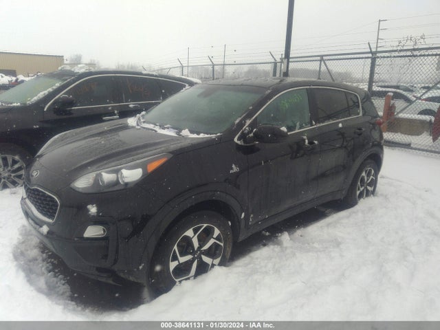 KIA Sportage Lx 2022 KNDPMCAC2N7022139 Image 2