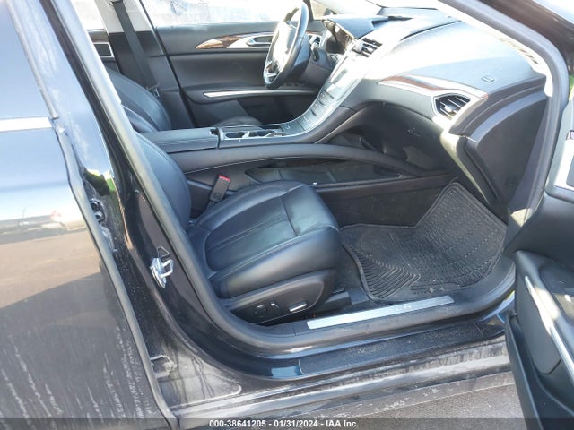 2015 LINCOLN MKZ HYBRID VIN: 3LN6L2LU9FR615730