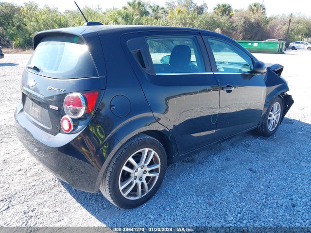 Chevrolet Sonic Lt Auto 2016 1G1JC6SB3G4175982 Image 4