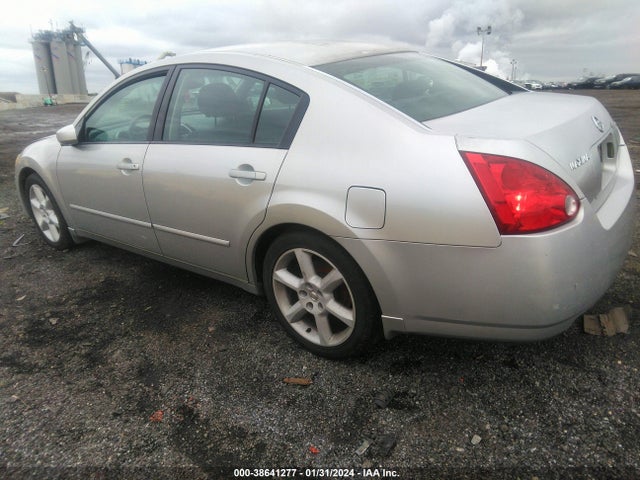 2004 NISSAN MAXIMA 3.5 SE VIN: 1N4BA41E54C896345