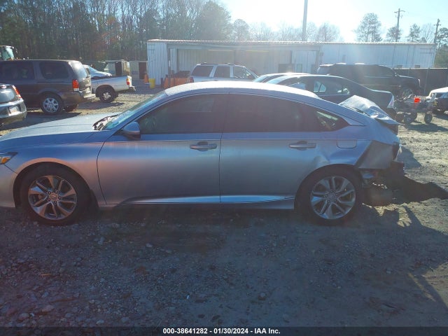 Honda ACCORD LX 2018 1HGCV1F14JA228651 Image 15
