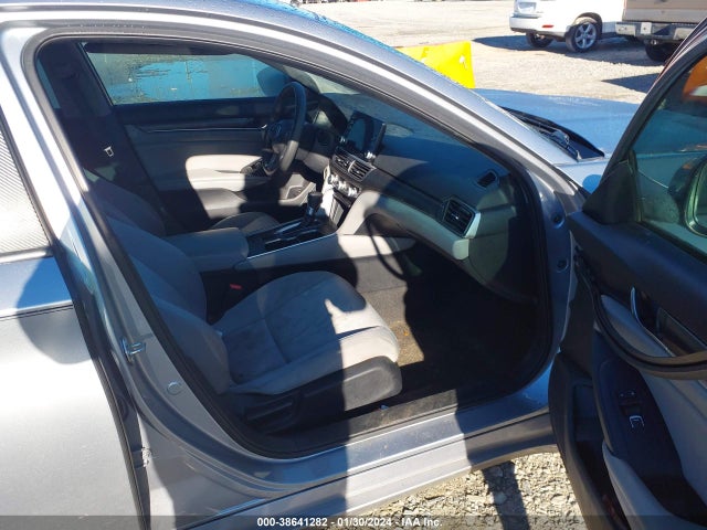 Honda ACCORD LX 2018 1HGCV1F14JA228651 Image 5