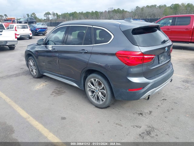 BMW X1 Xdrive28i 2017 WBXHT3Z33H4A54704 Image 3