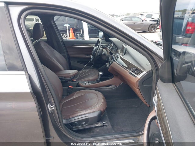 BMW X1 Xdrive28i 2017 WBXHT3Z33H4A54704 Image 5
