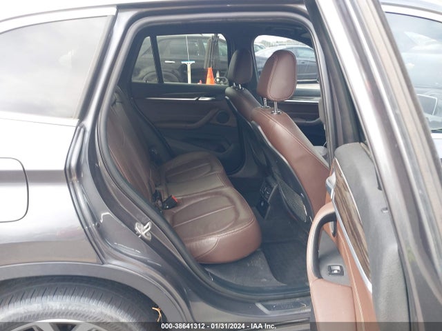 BMW X1 Xdrive28i 2017 WBXHT3Z33H4A54704 Image 8