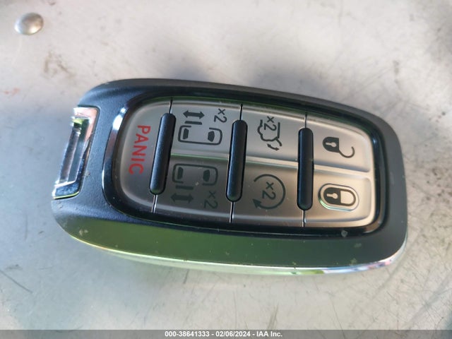 2C4RC1BG7PR508481 Chrysler Pacifica Touring L