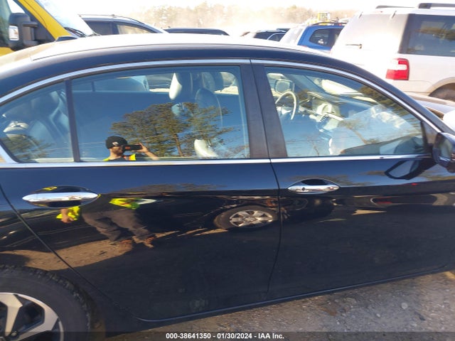 Honda ACCORD EX 2016 1HGCR2F70GA213989 Image 13