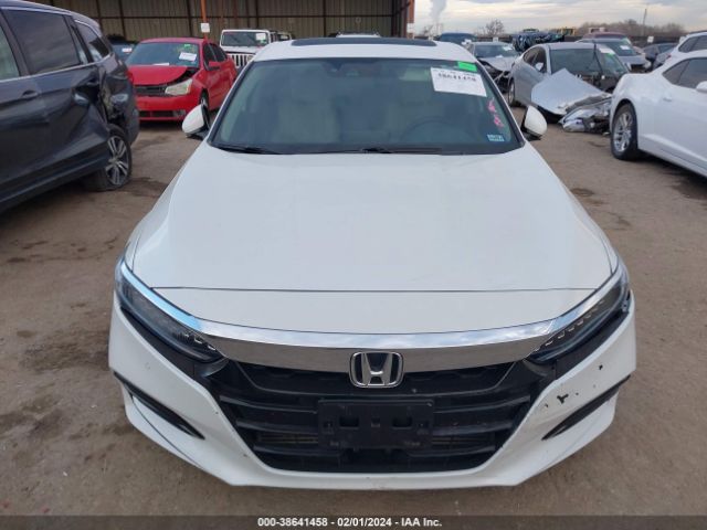 1HGCV2F97JA050763 Honda Accord Touring 2.0t