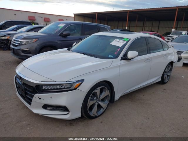 1HGCV2F97JA050763 Honda Accord Touring 2.0t