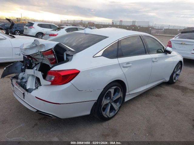 1HGCV2F97JA050763 Honda Accord Touring 2.0t