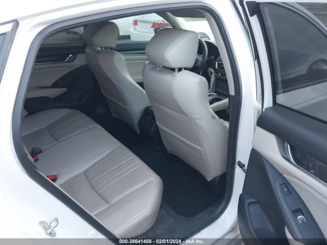 1HGCV2F97JA050763 Honda Accord Touring 2.0t