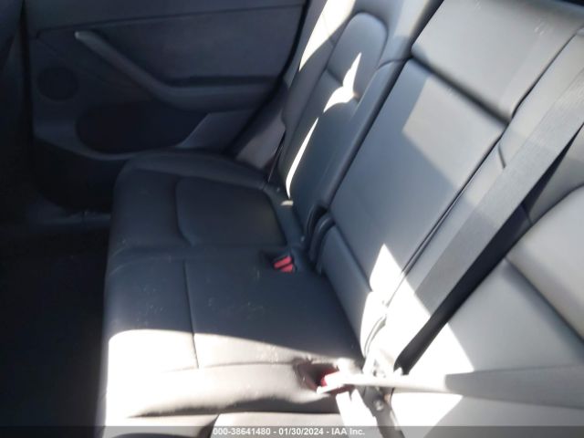 2021 TESLA MODEL Y 5YJYGDEE5MF131250 Photo 7