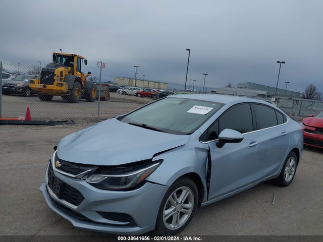 Chevrolet CRUZE LT 2017 1G1BE5SM1H7159404 Image 2
