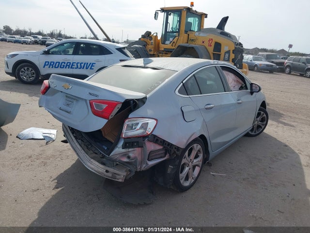 Chevrolet Cruze Premier Auto 2017 1G1BF5SMXH7261443 Image 4