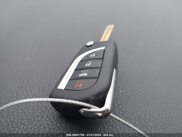 Toyota COROLLA IM 2018 JTNKARJE5JJ562634 Image 11