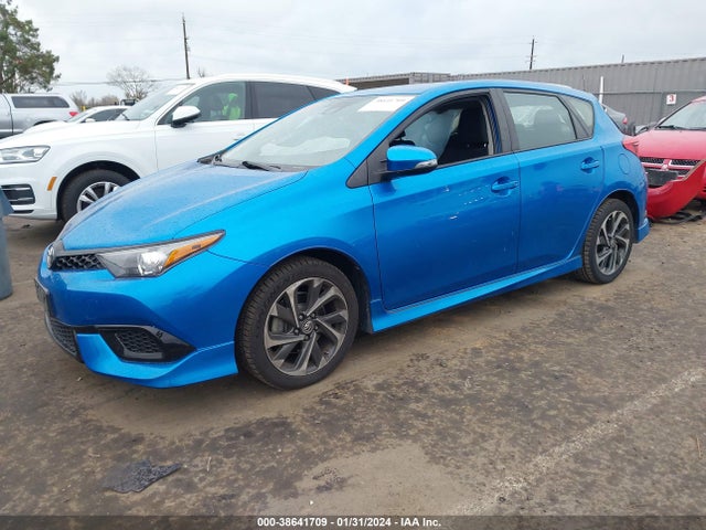 Toyota COROLLA IM 2018 JTNKARJE5JJ562634 Image 2