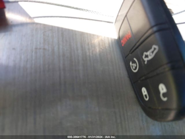 2C3CDXBG5JH284957 Dodge Charger Sxt Rwd