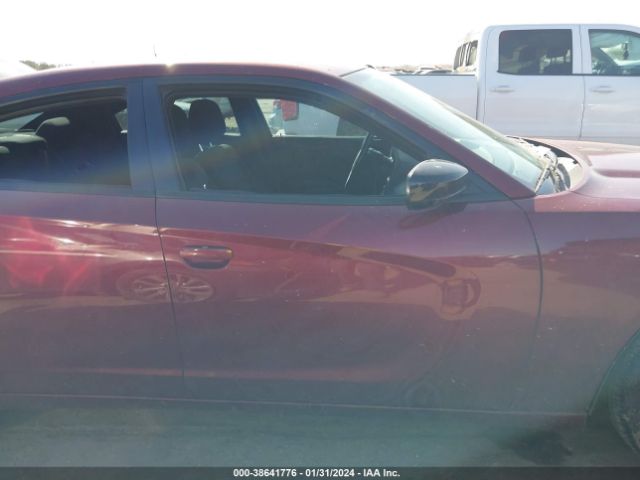 2C3CDXBG5JH284957 Dodge Charger Sxt Rwd