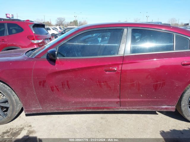 2C3CDXBG5JH284957 Dodge Charger Sxt Rwd