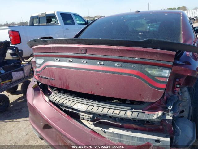 2C3CDXBG5JH284957 Dodge Charger Sxt Rwd