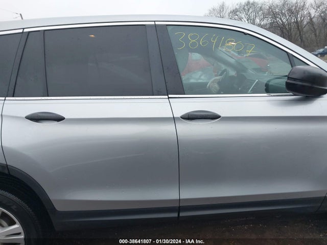 Honda PILOT LX 2016 5FNYF6H11GB072273 Image 13