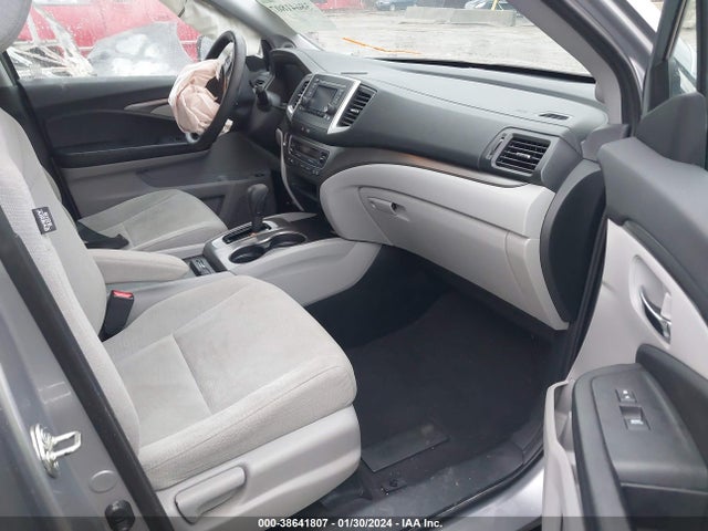 Honda PILOT LX 2016 5FNYF6H11GB072273 Image 5