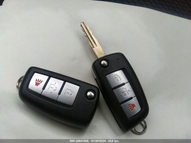 JN1BJ1CR7KW316990 Nissan Rogue Sport S