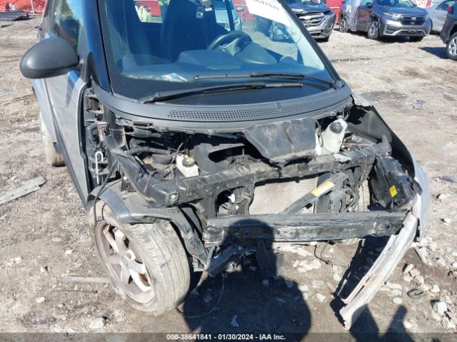 WMEEJ3BA6FK804277 Smart Fortwo Passion/pure