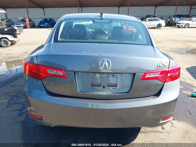 Acura Ilx 2.0l 2014 19VDE1F72EE011358 Image 17