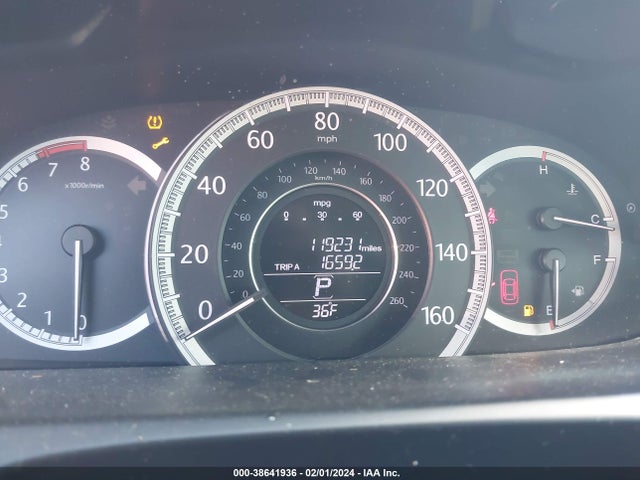 Продаж на аукціоні авто 2015 Honda Accord Ex, vin: 1HGCR2F76FA009213, номер лоту: 38641936