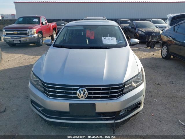 1VWBA7A34JC013581 Volkswagen Passat 2.0t Se