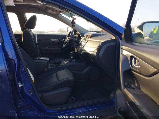 Nissan ROGUE S 2018 JN8AT2MTXJW469935 Image 5