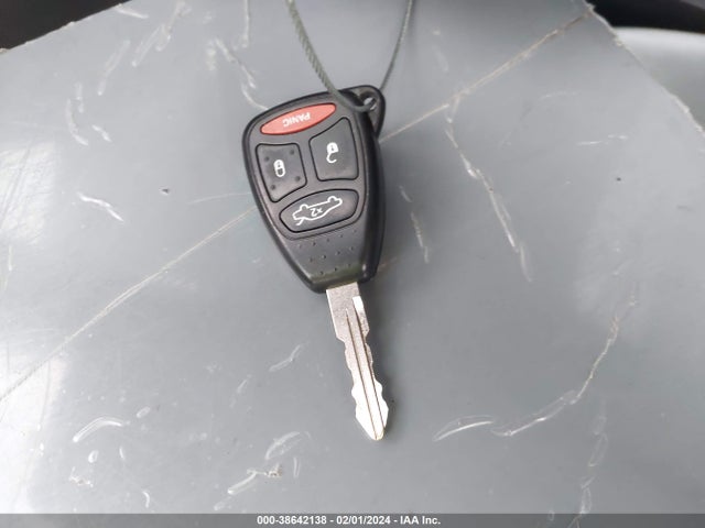 2006 CHRYSLER 300 C VIN: 2C3LA63H16H520618