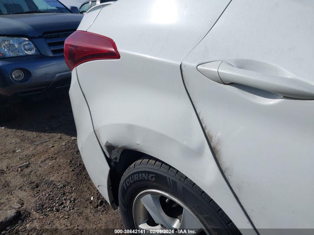 Hyundai ELANTRA SE 2014 5NPDH4AE6EH456266 Image 15