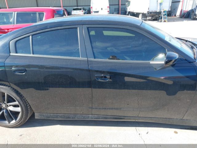 2C3CDXHG8NH114928 Dodge Charger Gt Rwd