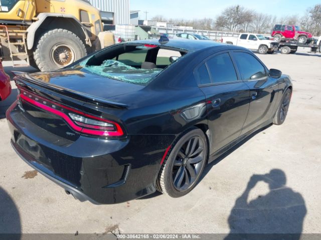 2C3CDXHG8NH114928 Dodge Charger Gt Rwd